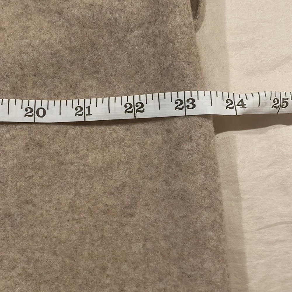 shacket - Picture 2 of 9